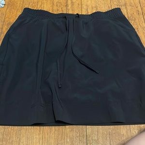 Black skort